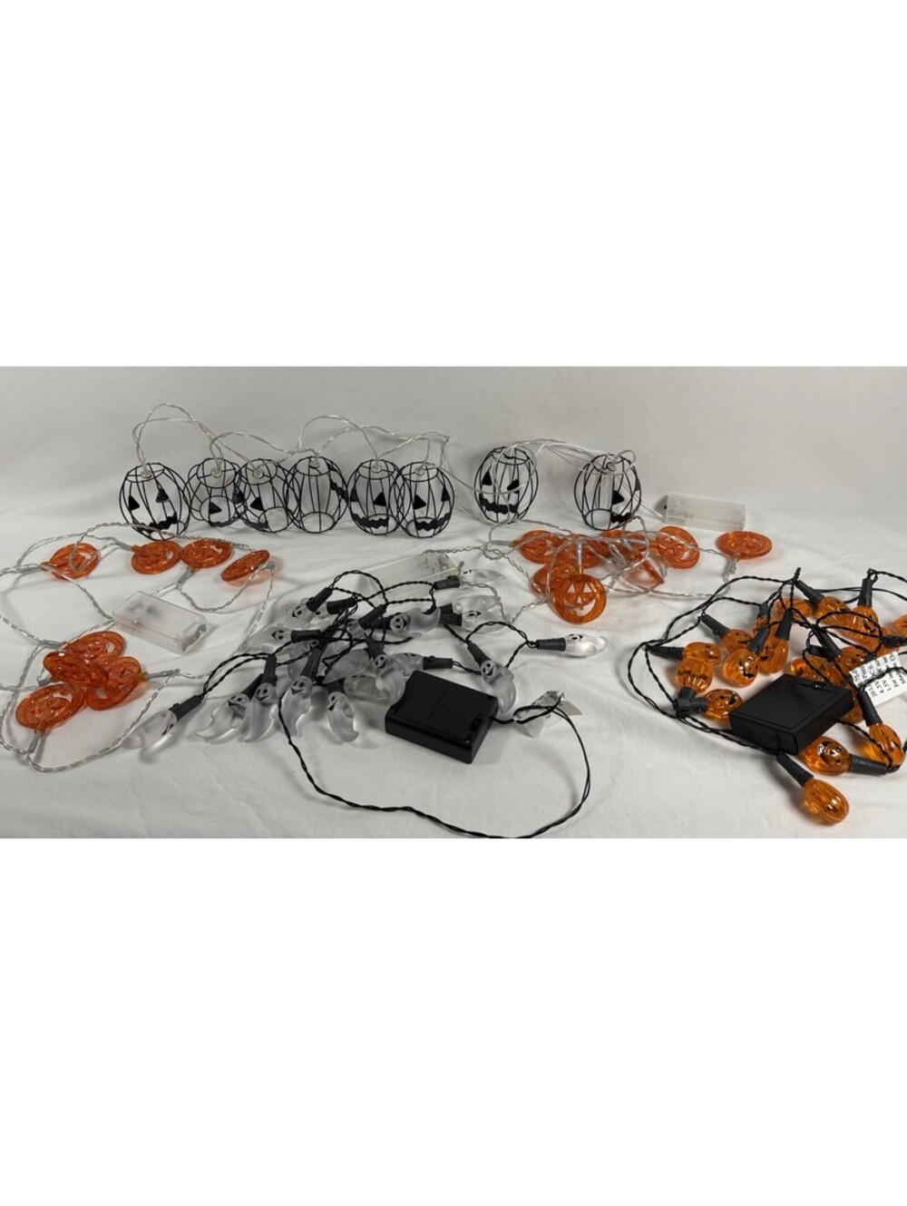 Set Of 5 Halloween Lights For Decorating all battery powered.